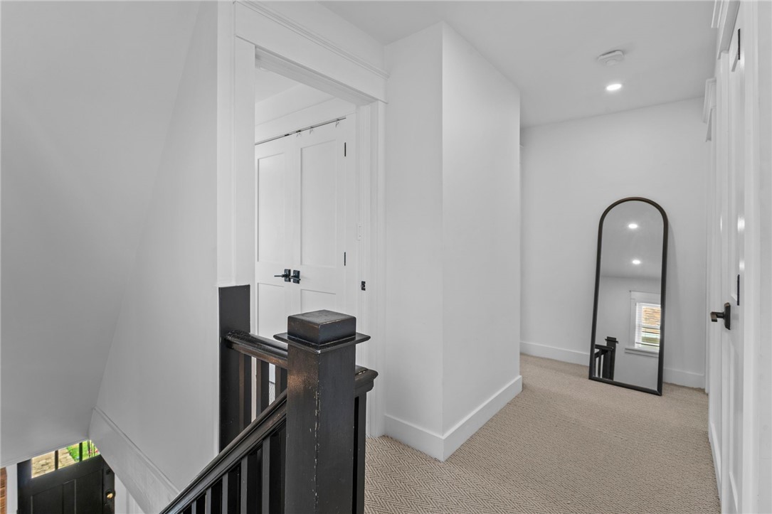 13 Wentworth Ave