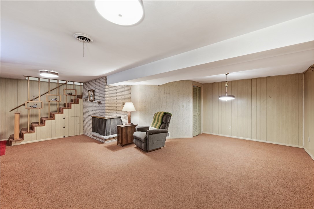 111 Joan Dr