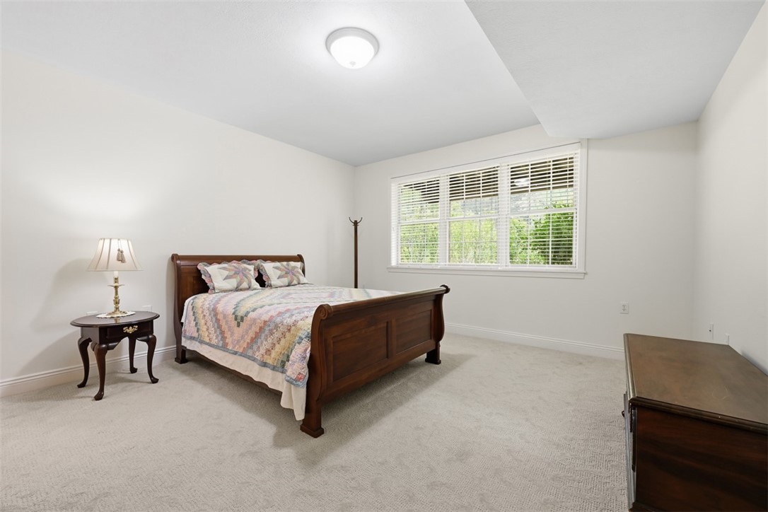 844 Village Dr