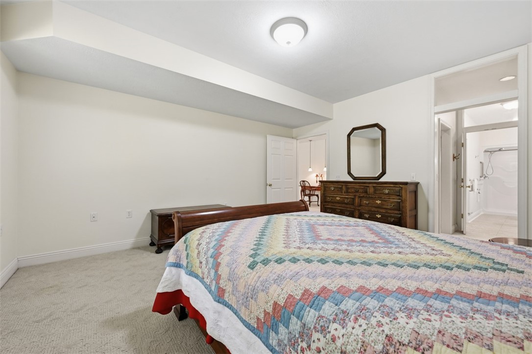 844 Village Dr