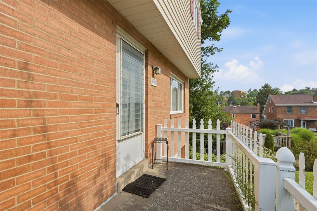 2600 Bethesda St