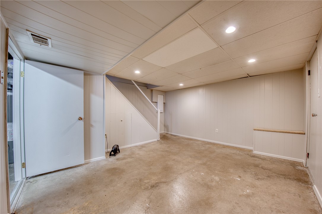 3003 Albine Drive