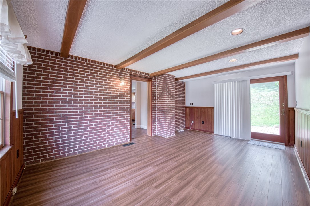 3003 Albine Drive