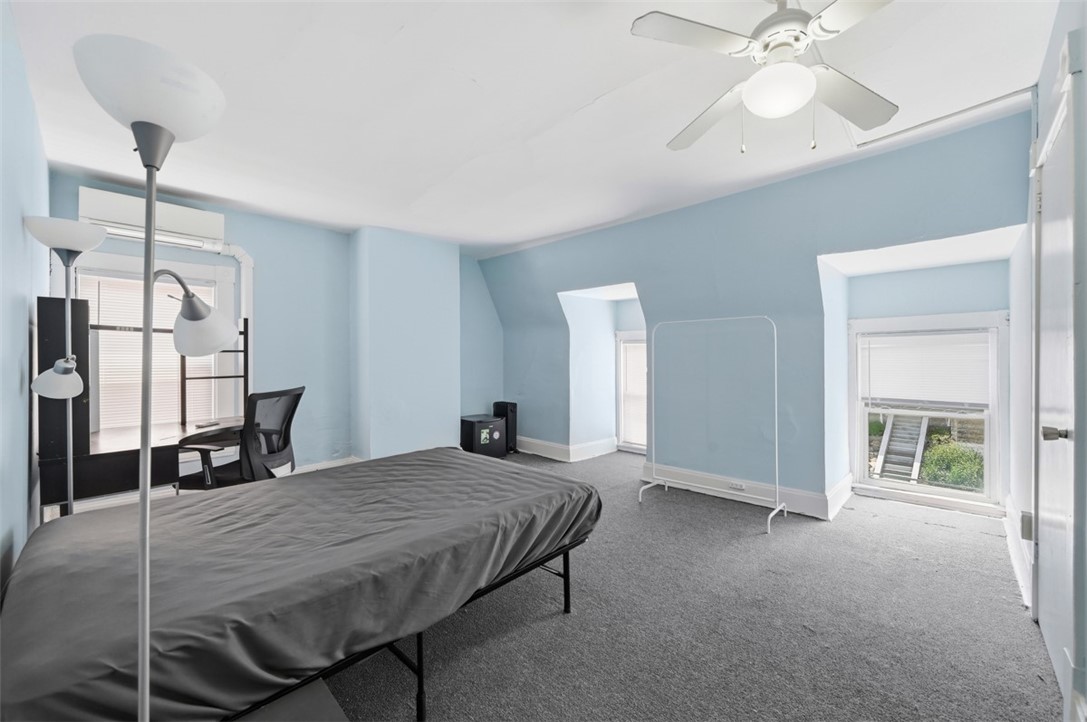 244 ROBINSON