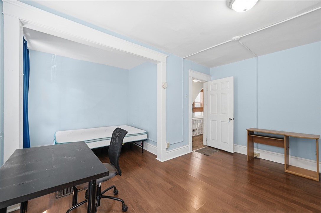 244 ROBINSON