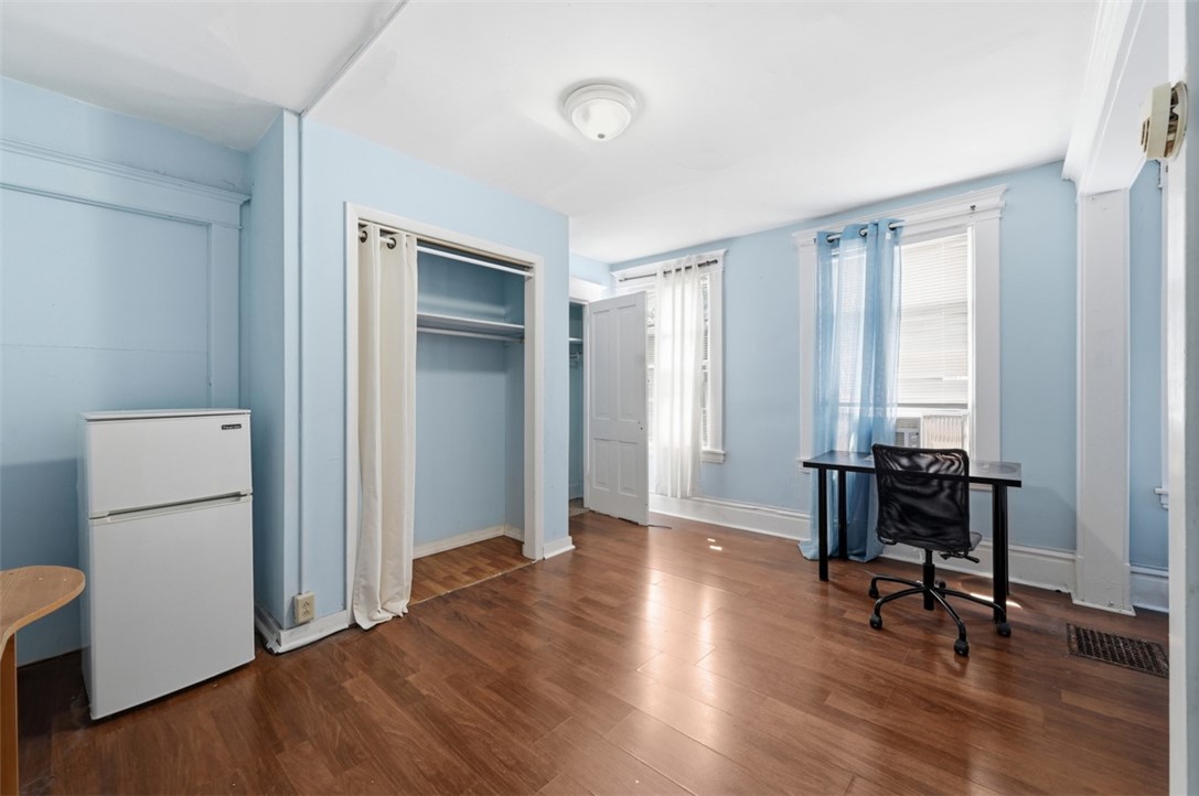 244 ROBINSON