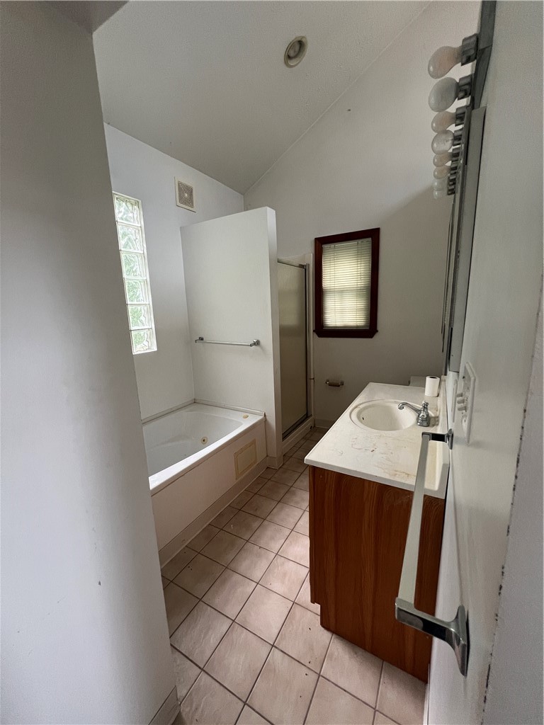 68 Saint Michael St