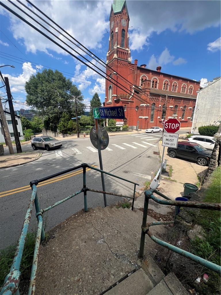 68 Saint Michael St