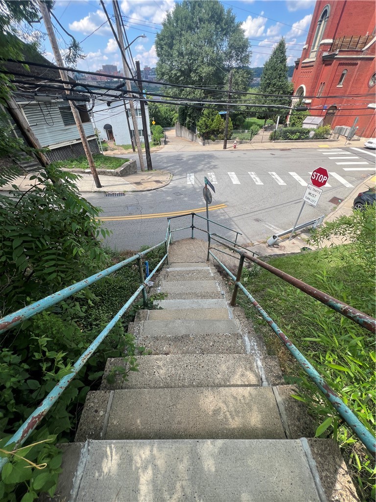 68 Saint Michael St