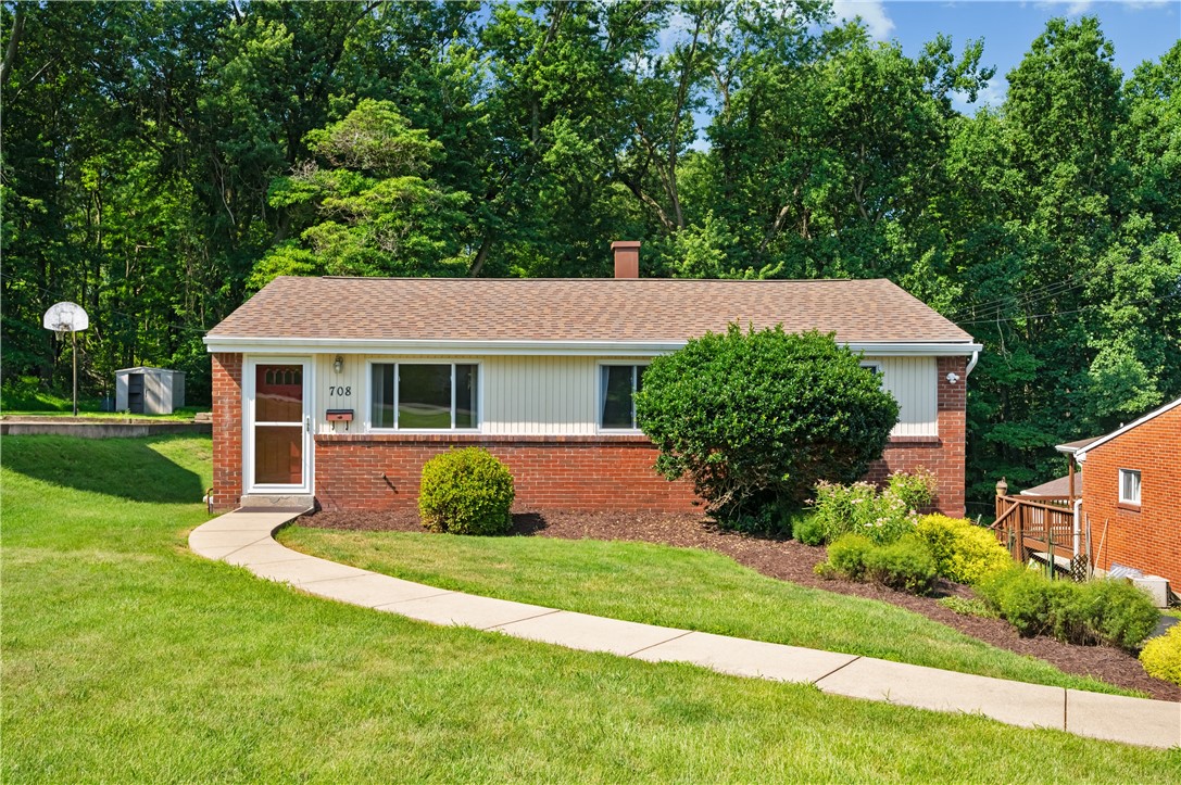 708 Illini Dr.