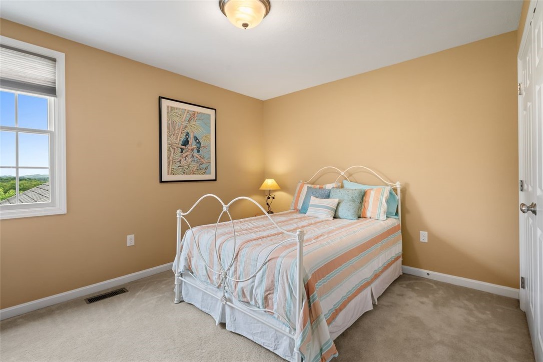 274 Estates Dr