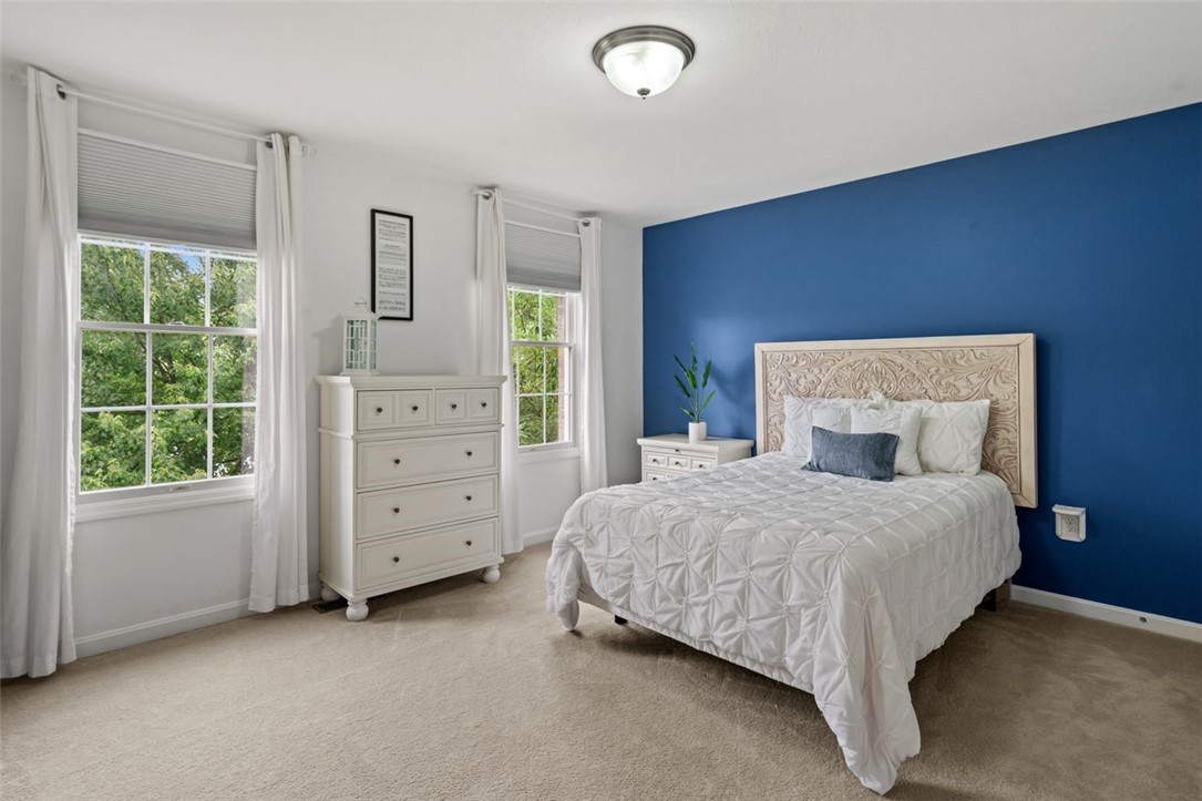 274 Estates Dr
