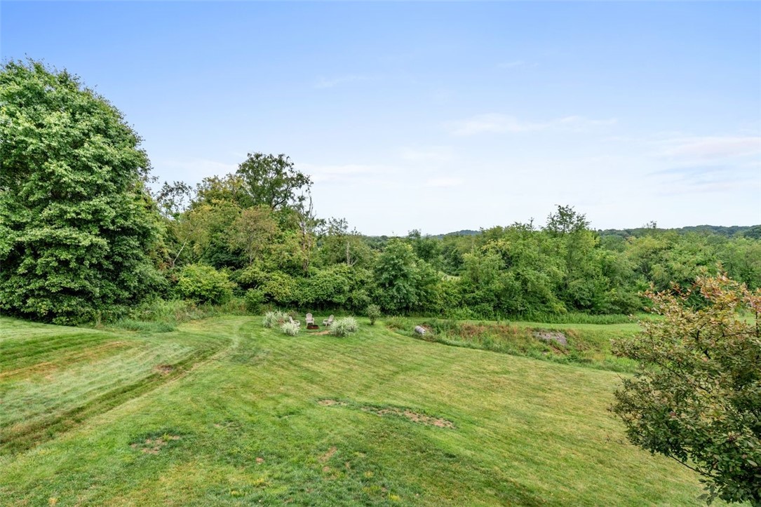 274 Estates Dr