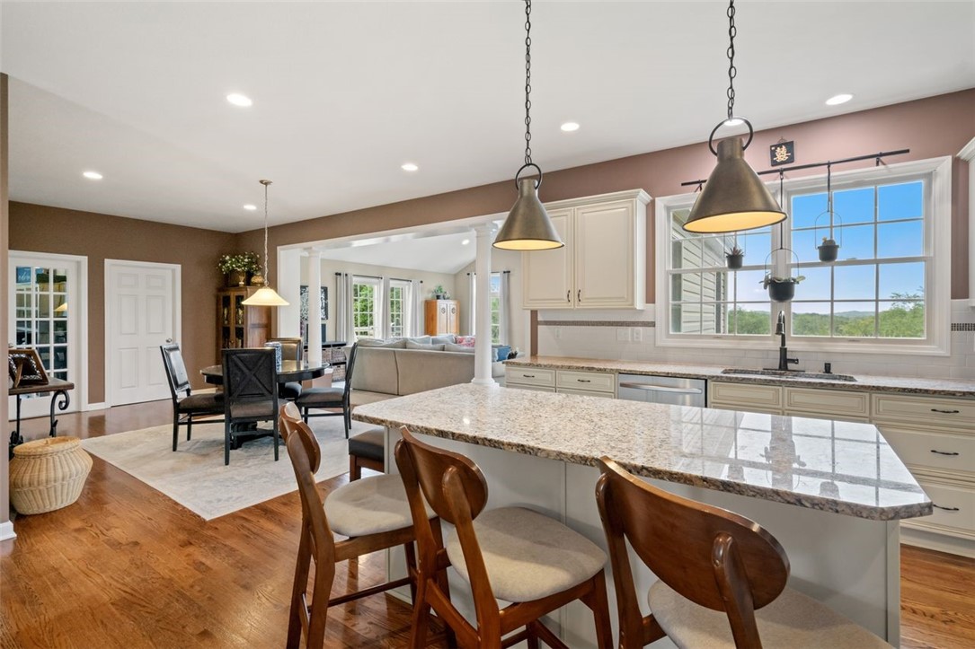 274 Estates Dr