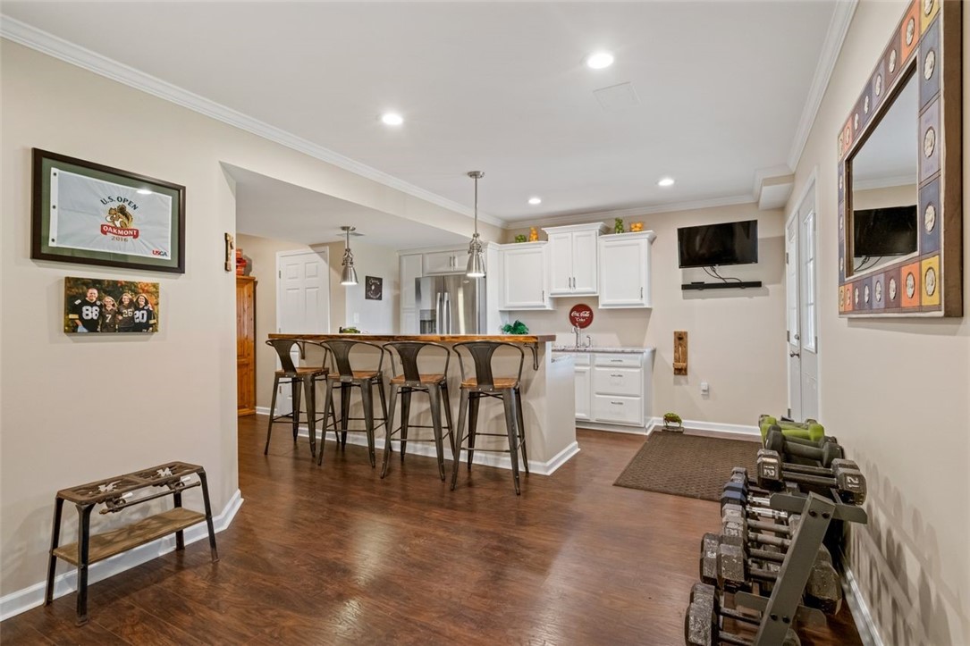 274 Estates Dr