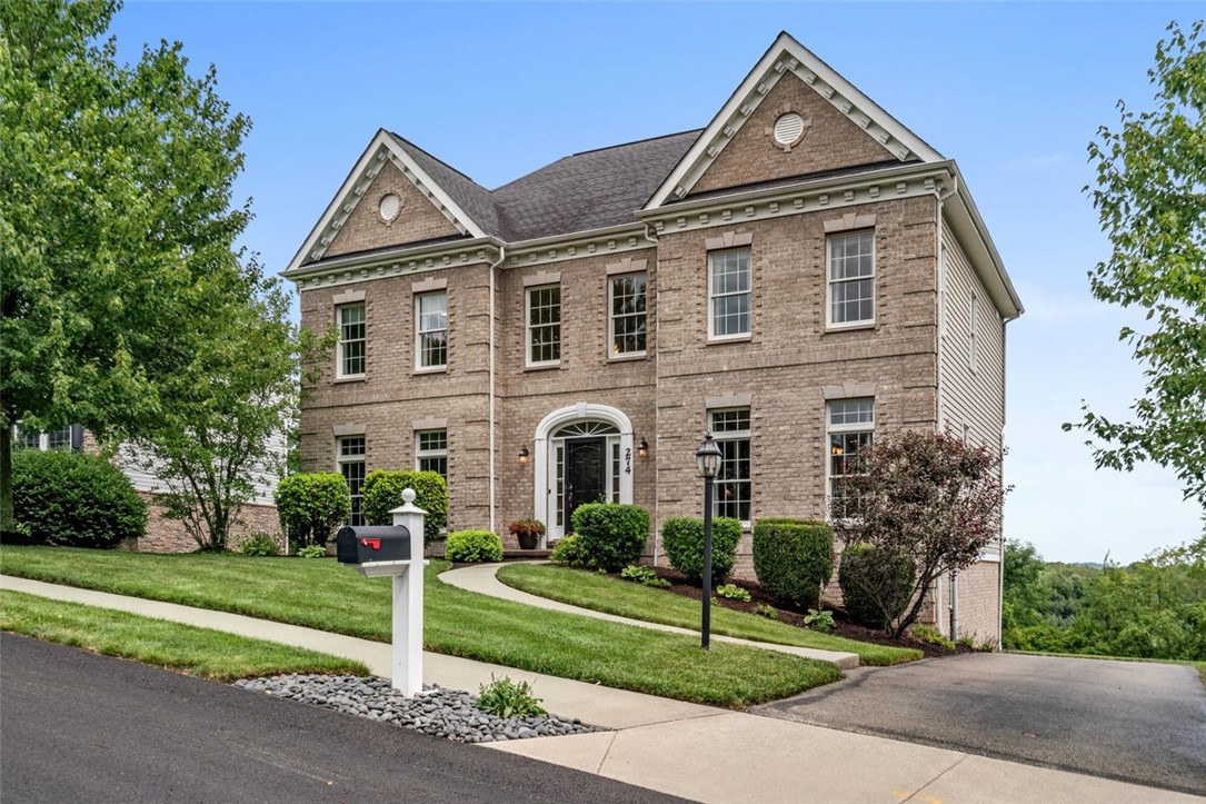 274 Estates Dr