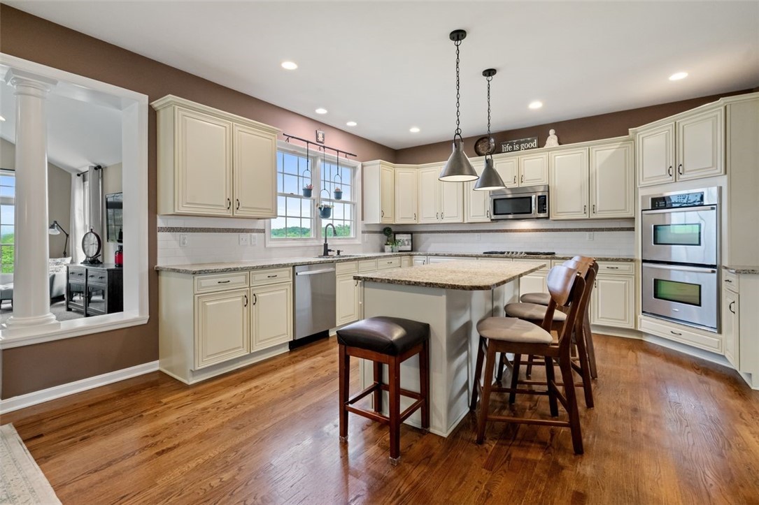 274 Estates Dr