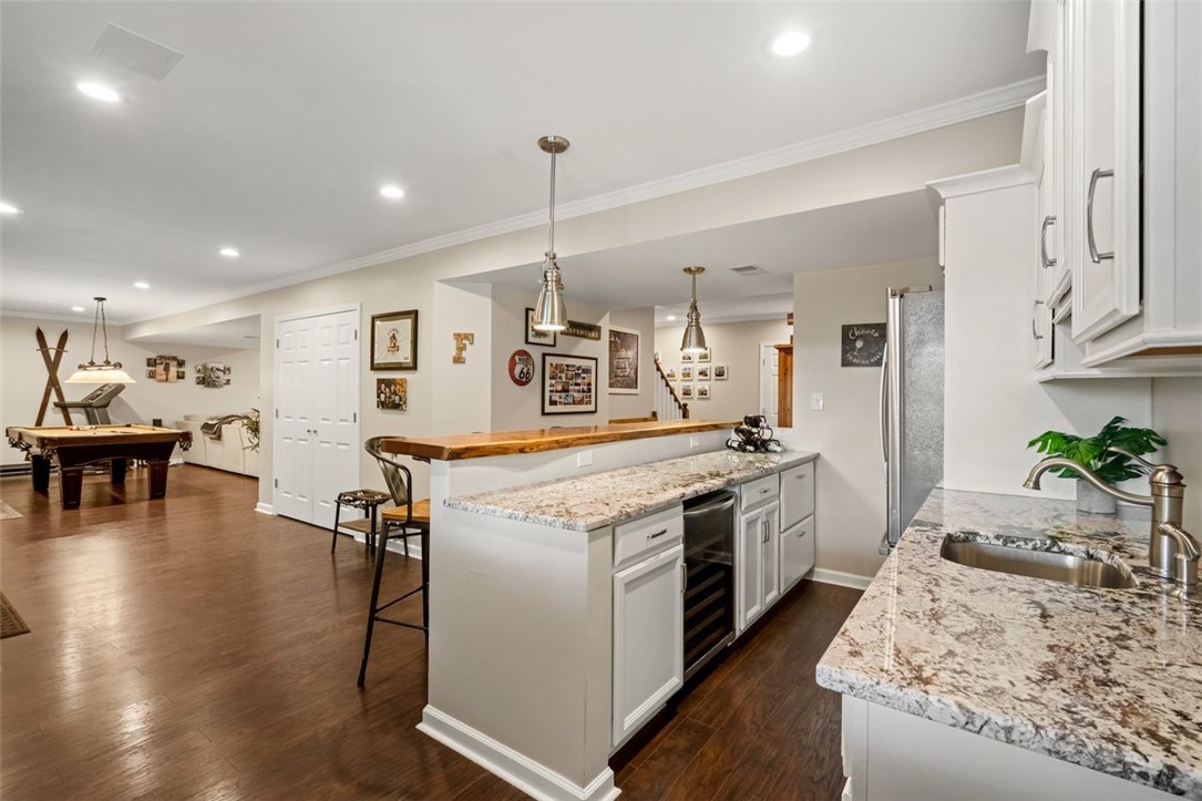 274 Estates Dr