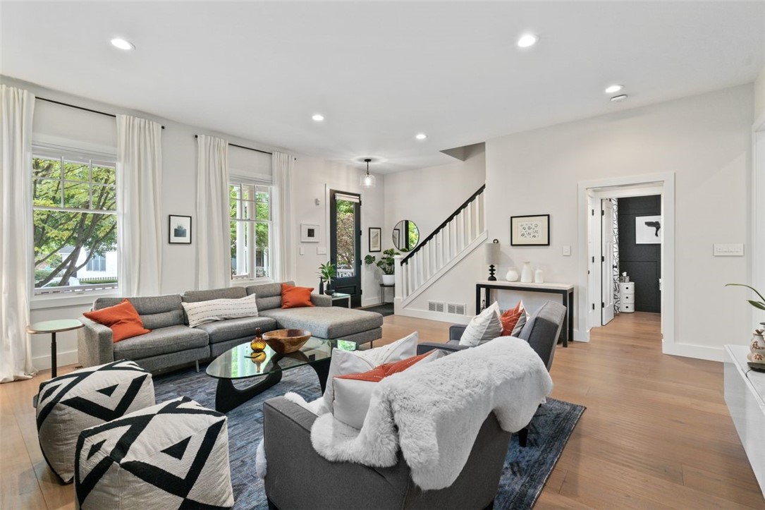 1005 Hasley Ln