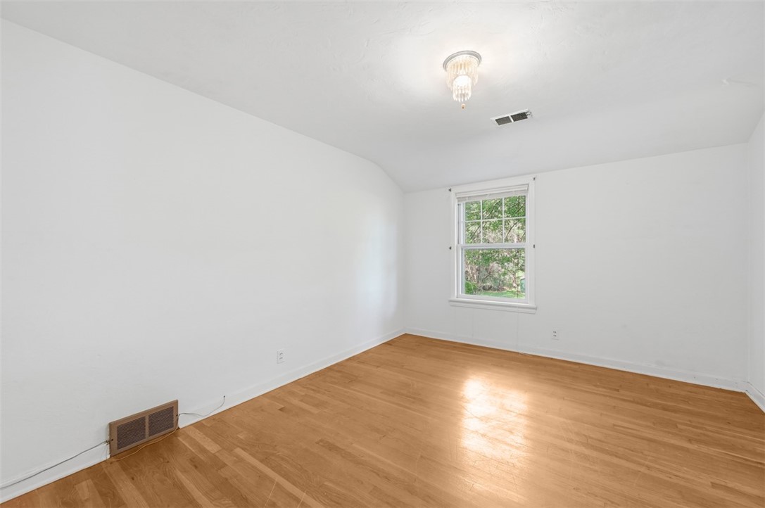 9431 Old Perry Hwy