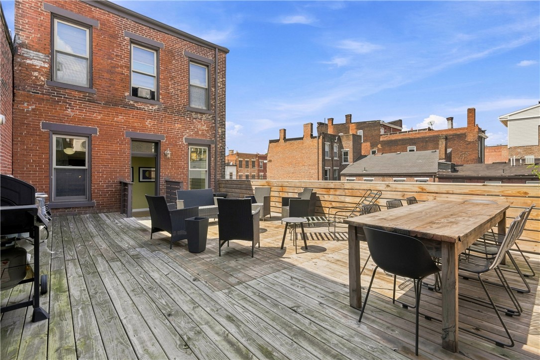 5158 Butler St 1
