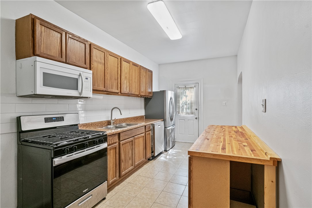 107 Craighead St