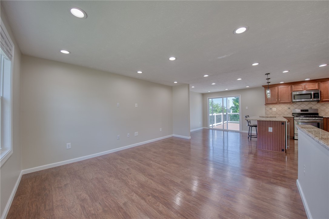 358 Toura Dr