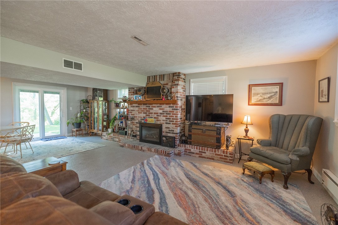 5190 Windy Hill