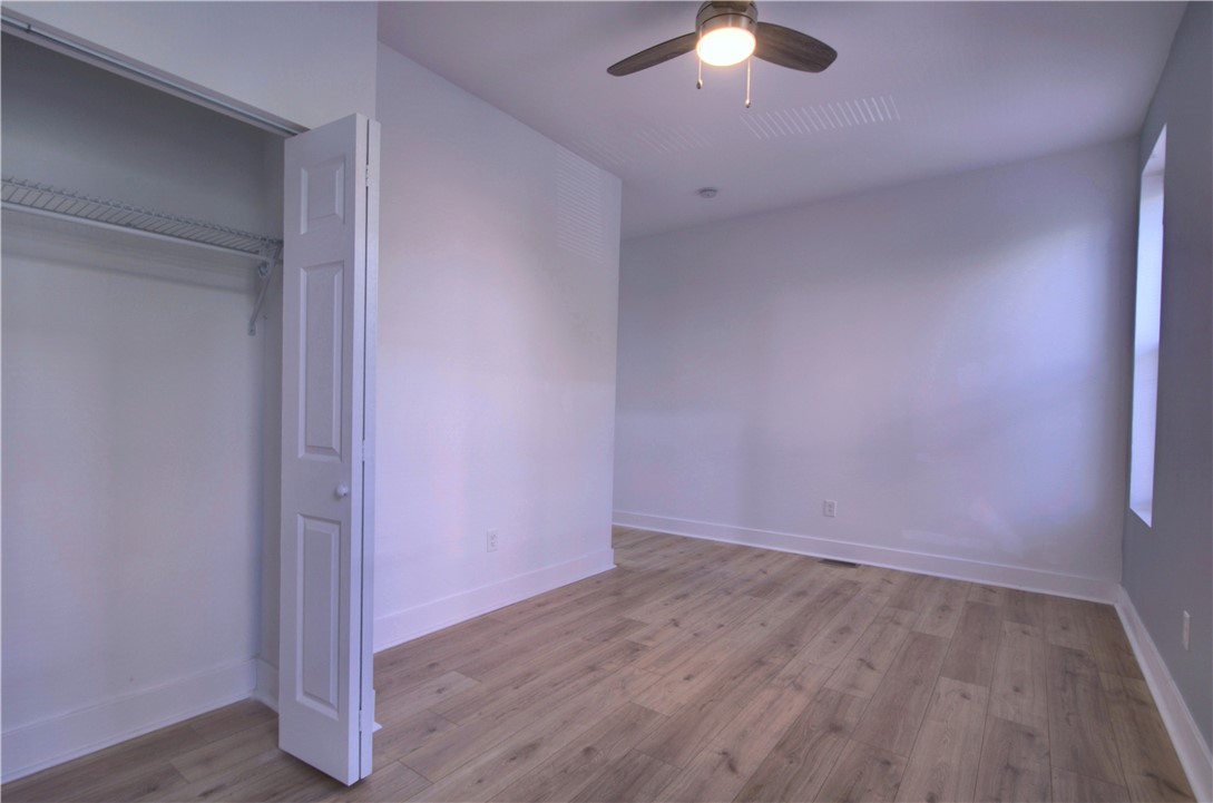 1327 Reddour St