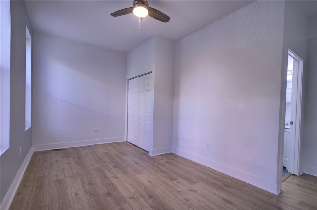 1327 Reddour St