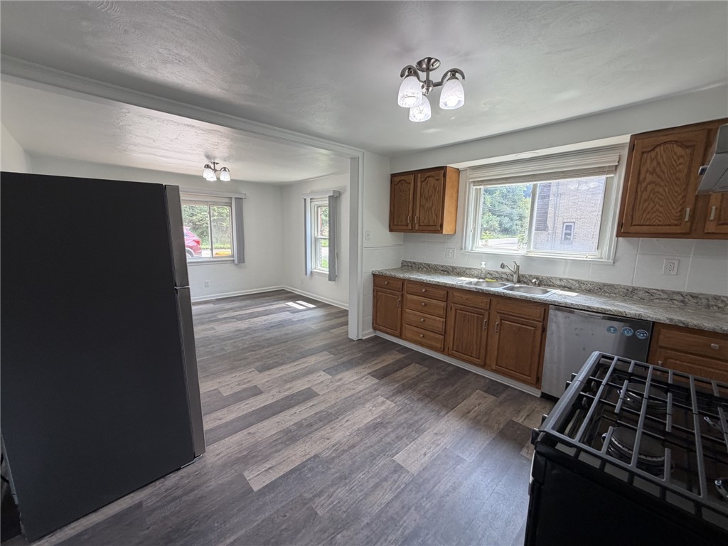 1113 Rochester Rd