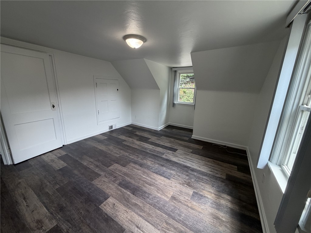 1113 Rochester Rd