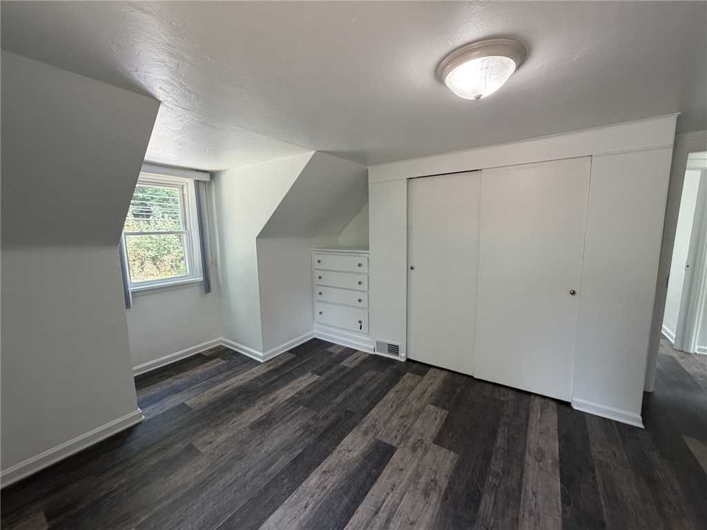 1113 Rochester Rd