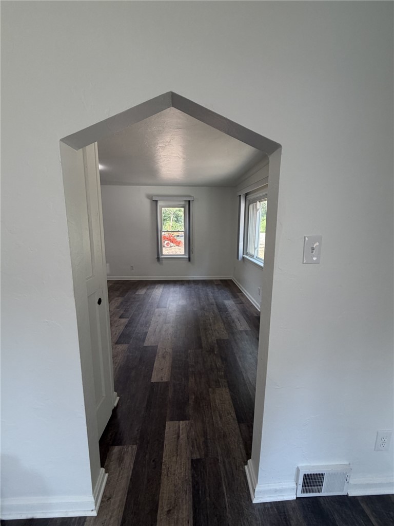 1113 Rochester Rd