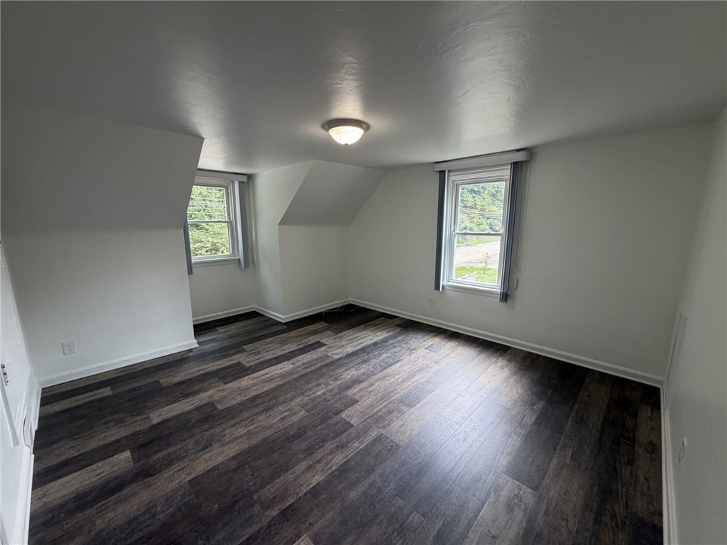 1113 Rochester Rd
