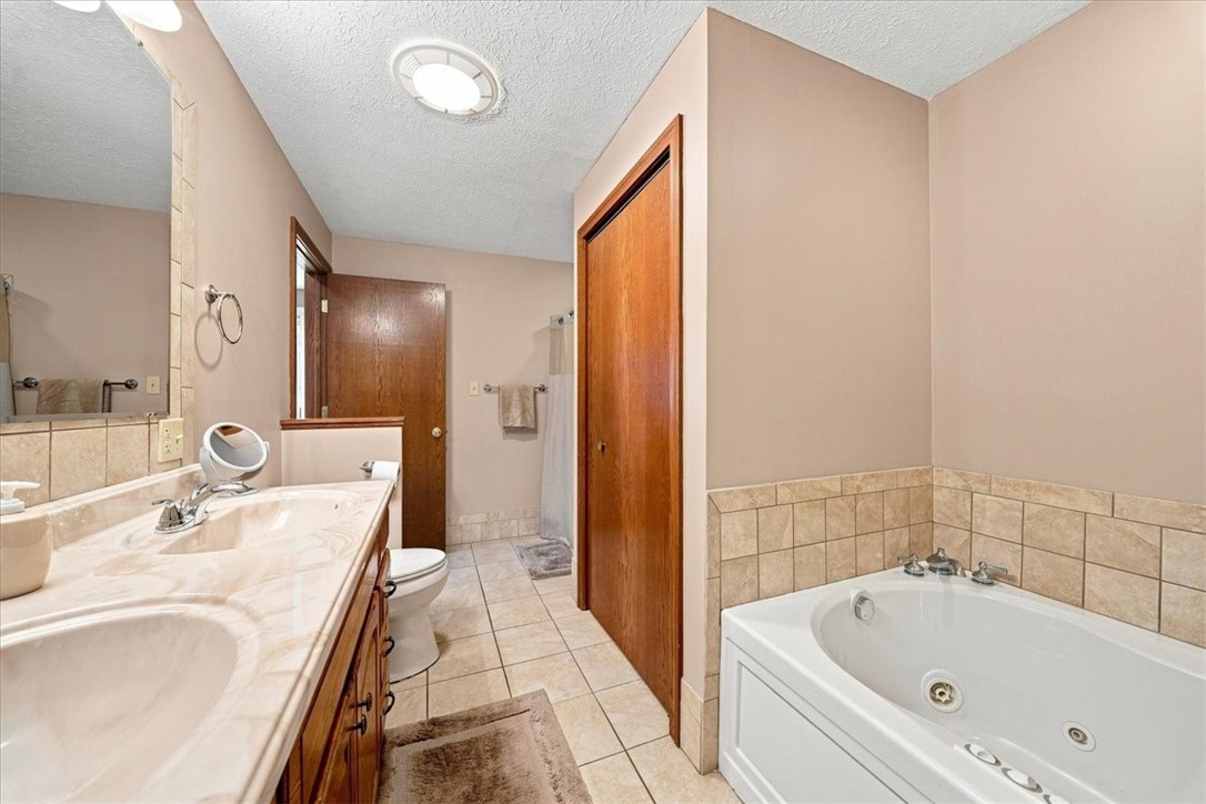 241 Catalina Dr