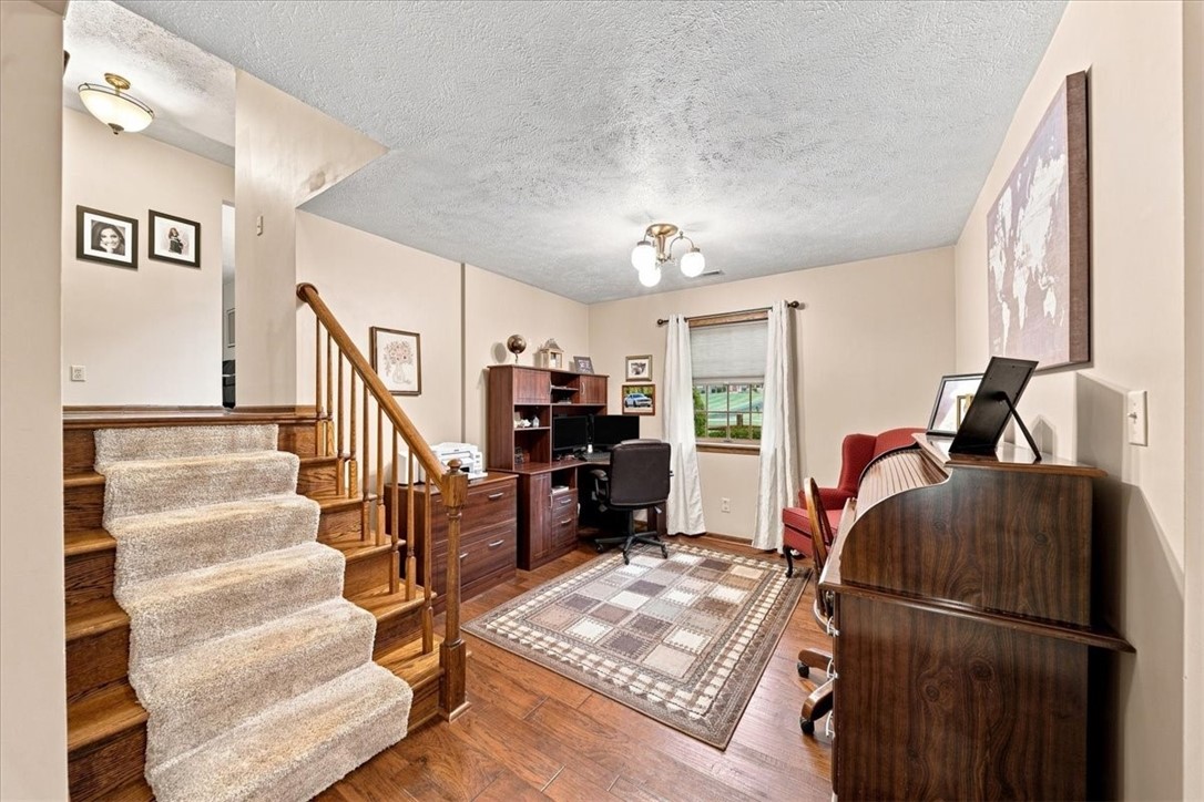 241 Catalina Dr