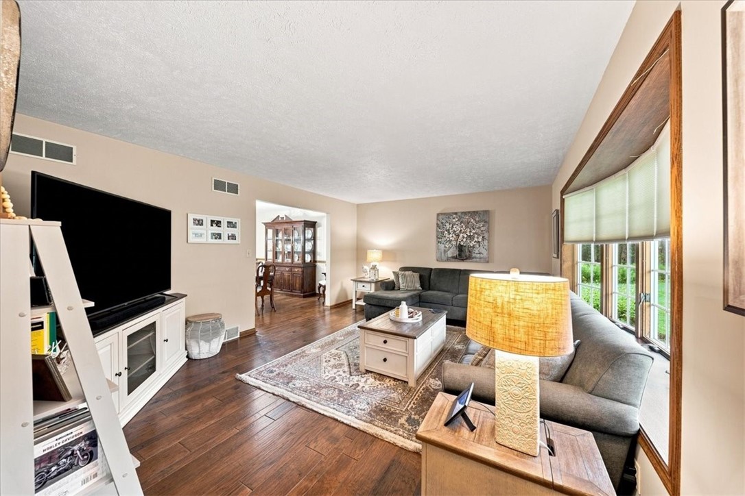 241 Catalina Dr