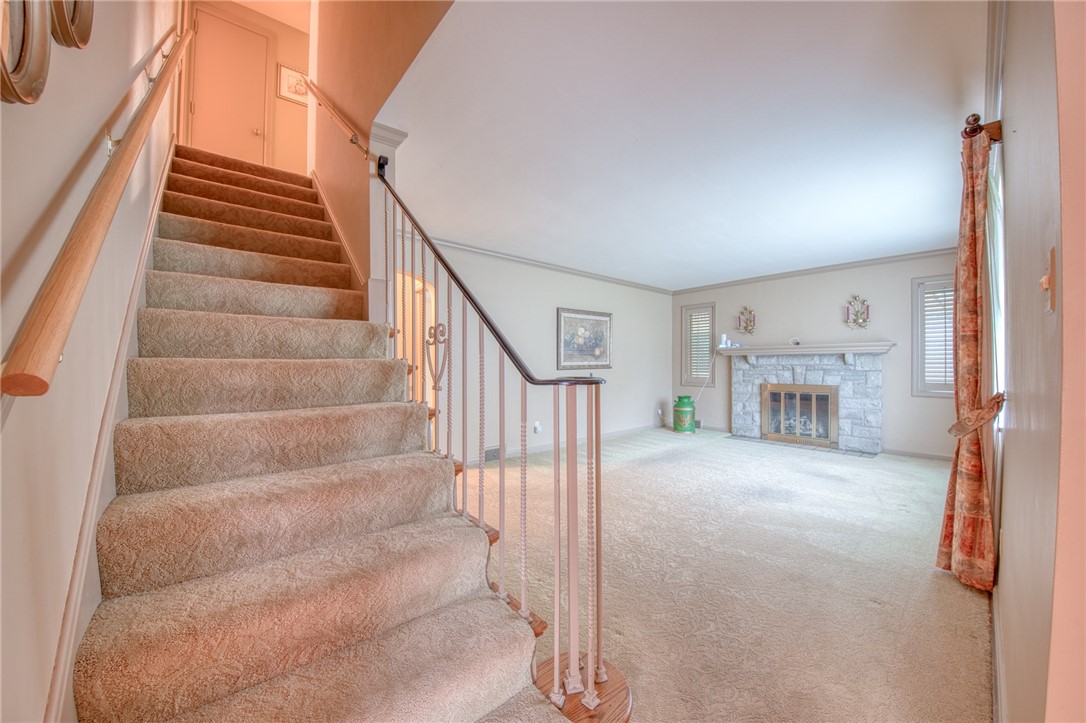 209 Glenview Drive
