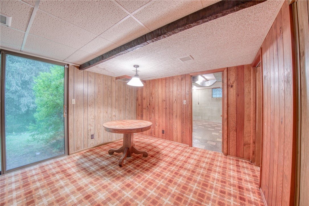209 Glenview Drive