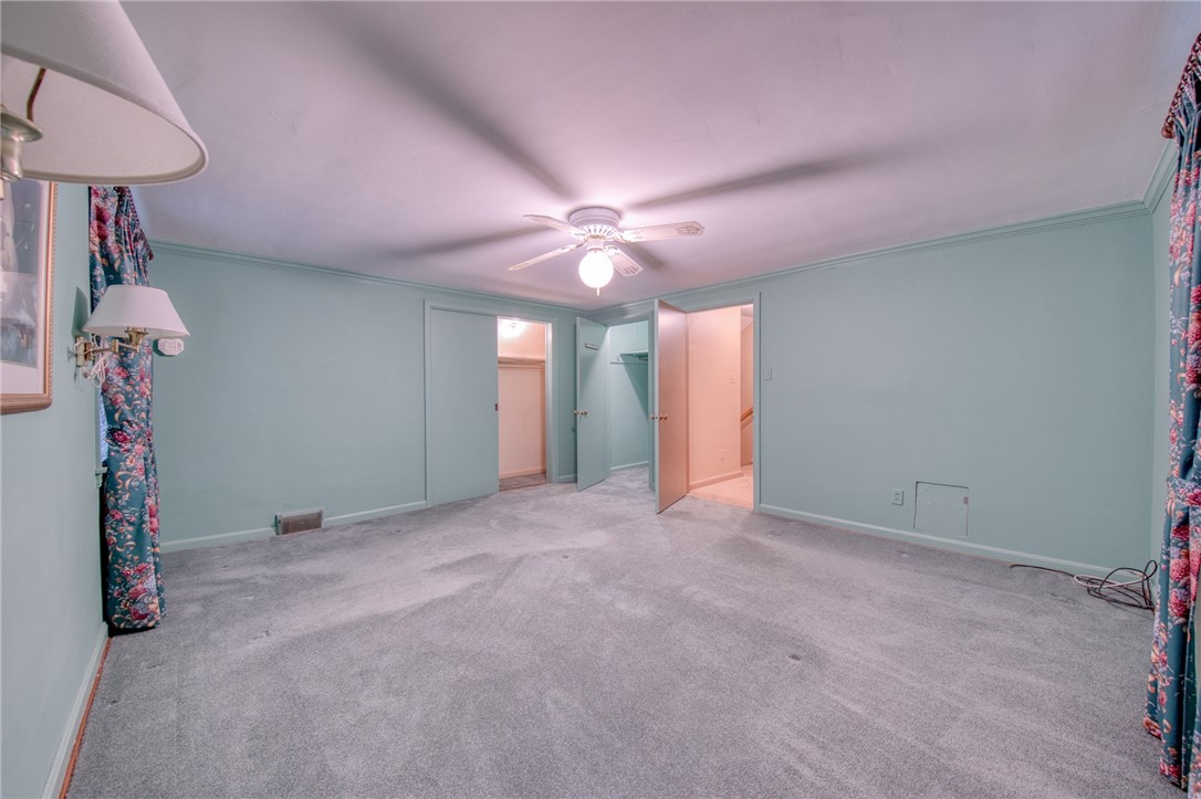 209 Glenview Drive