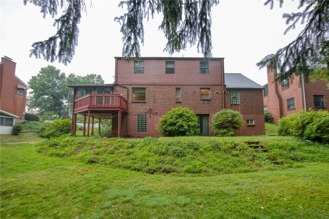 209 Glenview Drive