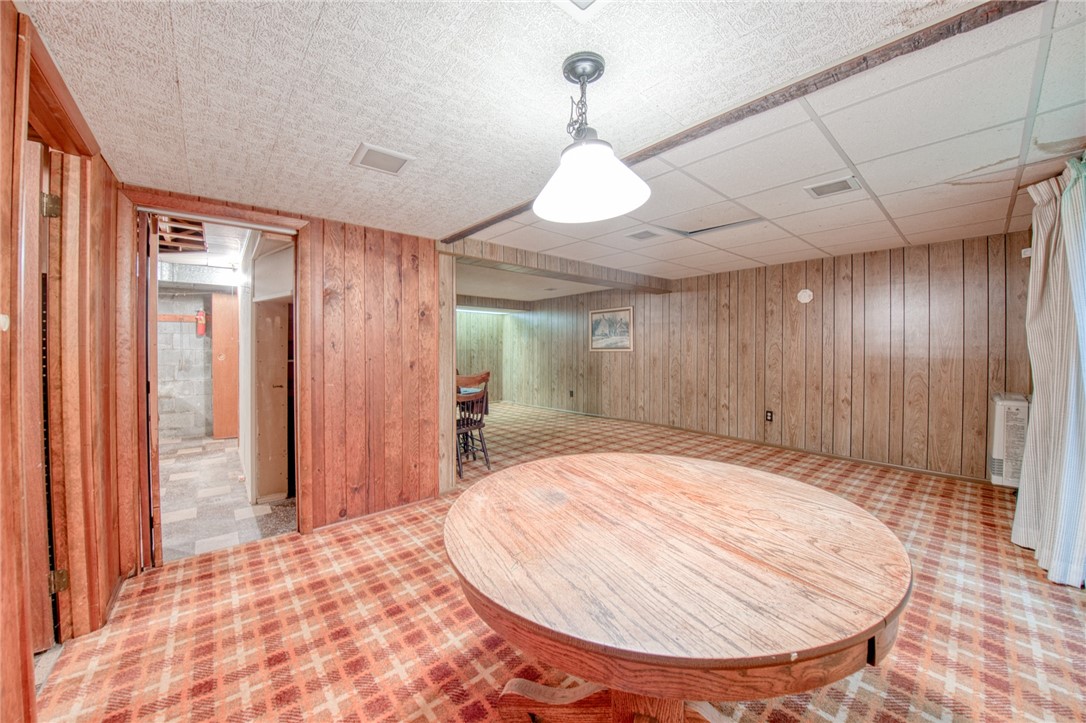209 Glenview Drive