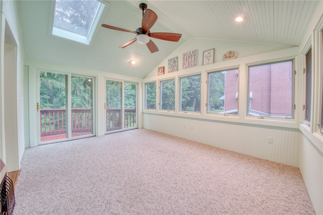 209 Glenview Drive