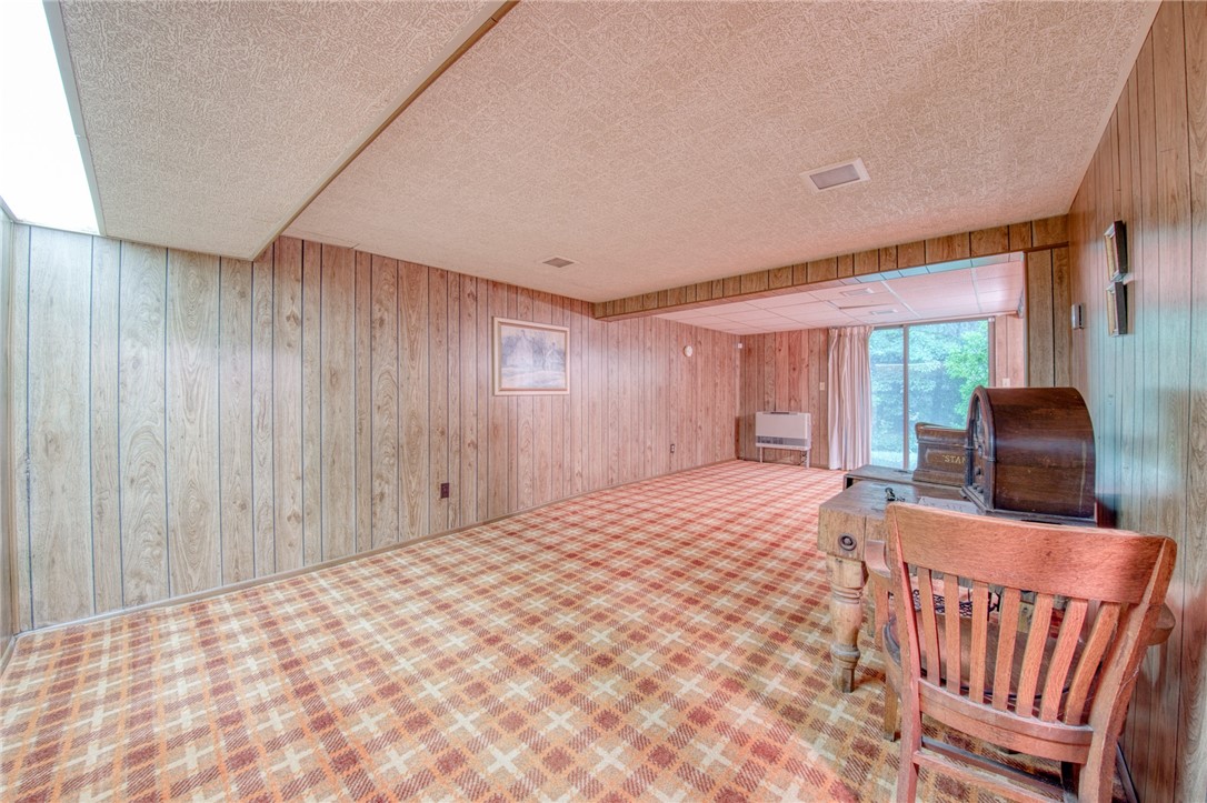 209 Glenview Drive