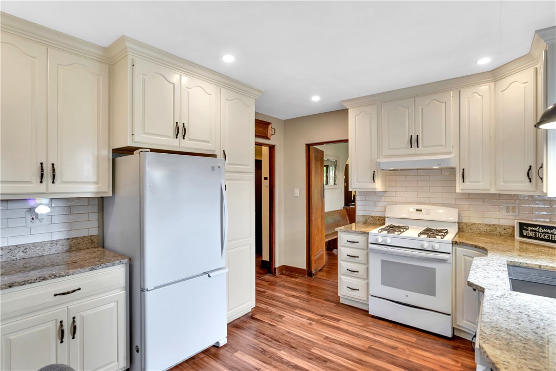 148 E Fairview Ave