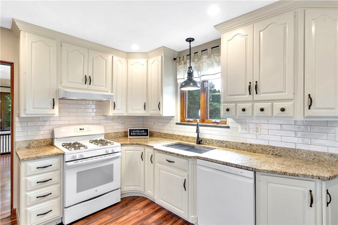 148 E Fairview Ave