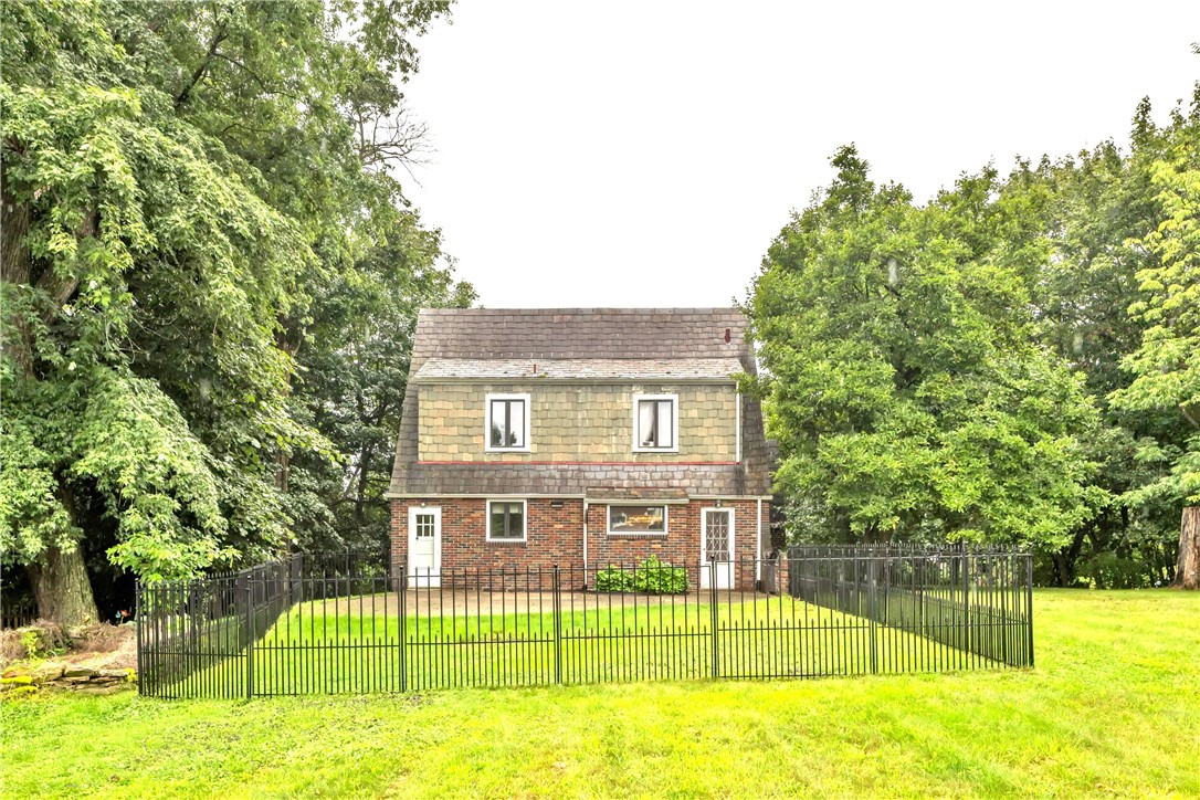 148 E Fairview Ave