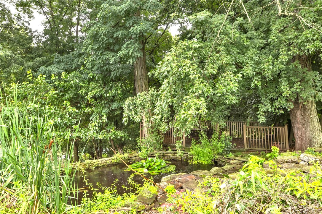 148 E Fairview Ave