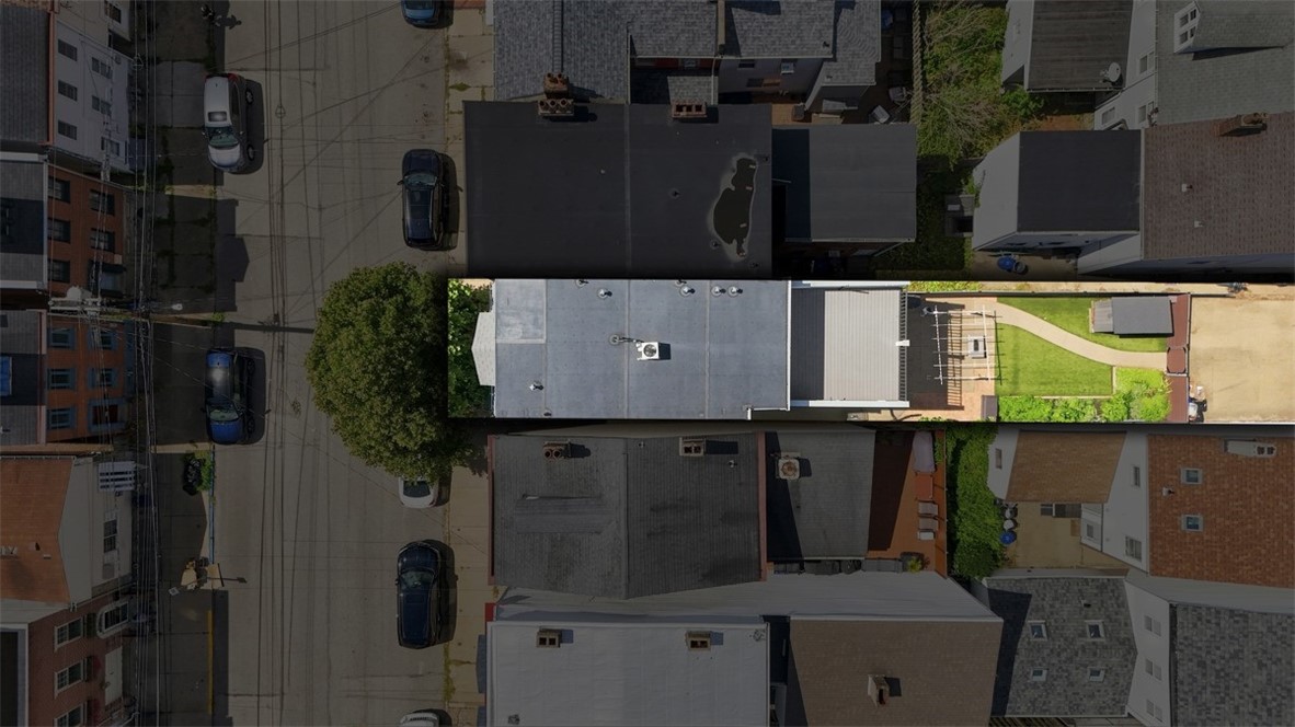 2413 Jane Street